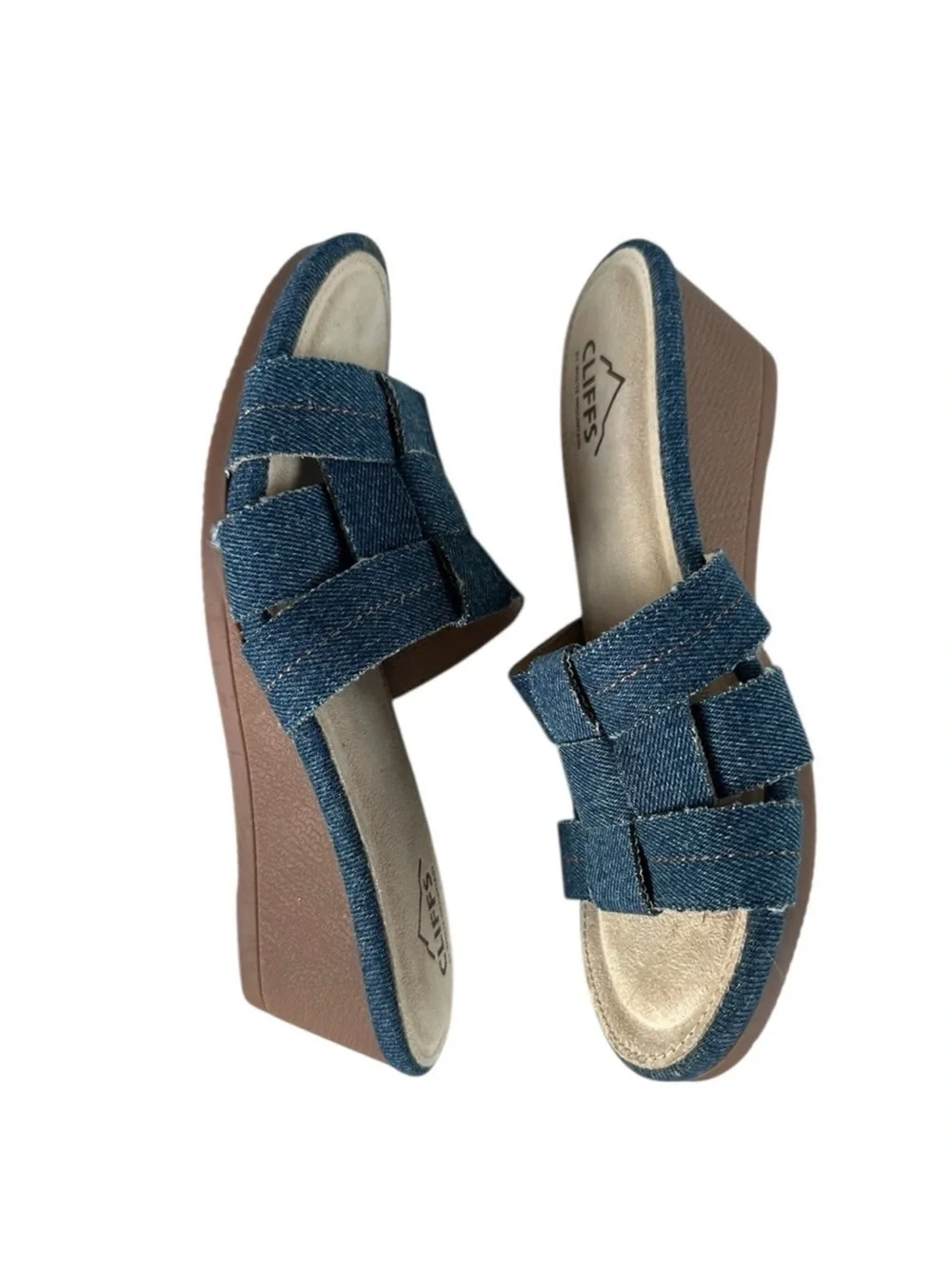Cliffs by WHITE MOUNTAIN Denim Wedge Slide Sandals in Blue